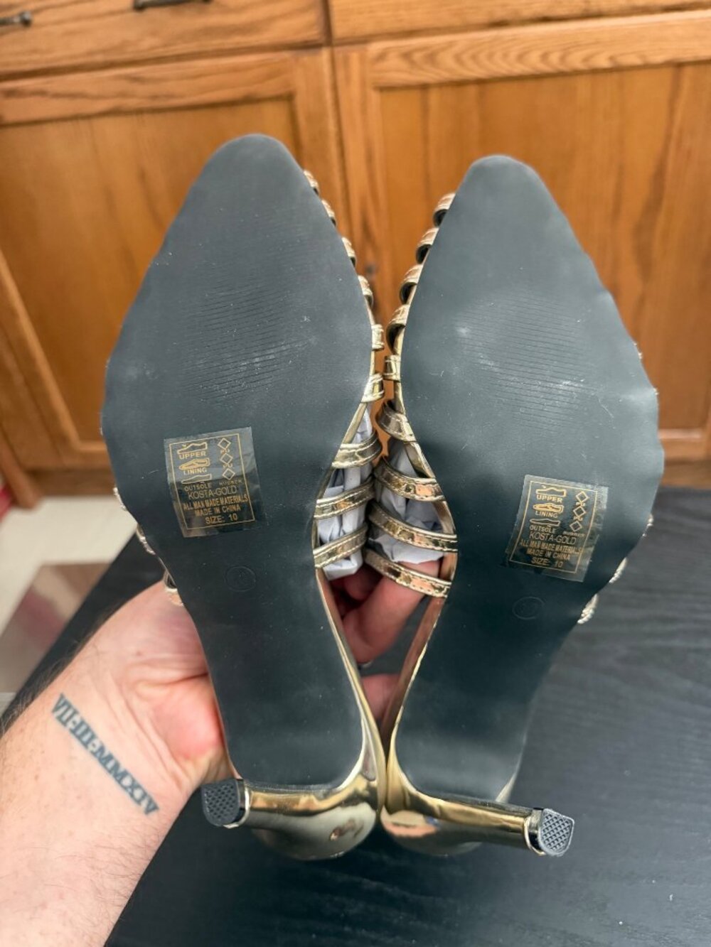 Azalea Wang Gold Metallic Strappy Heeled Sandals Size 10 New With Box 4" Heel - Picture 7 of 10